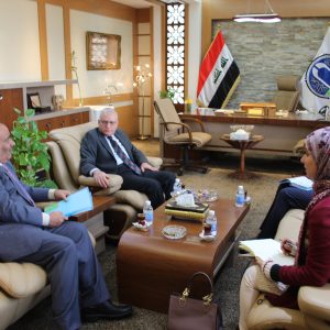 رئيس-جامعة-بغداد-يستقبل-السفير-اليمني-لدى-العراق-1
