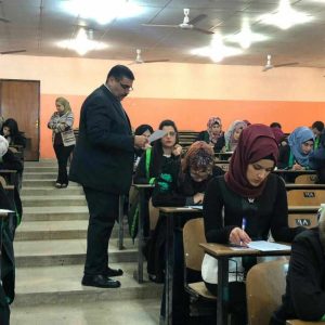 مساعد-رئيس-الجامعة-للشؤون-العلمية-يزور-كلية-القانون-2