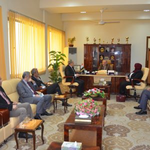 جامعة-بغداد-تبحث-مع-وزارة-العلوم-والتكنولوجيا-اليات-الشراكة-لترصين-المسيرة-التعليمية-1