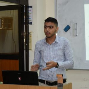 كلية-الهندسة-الخوارزمي-تقيم-محاضرة-علمية-حول-برنامج-التعليم-الالكتروني-1