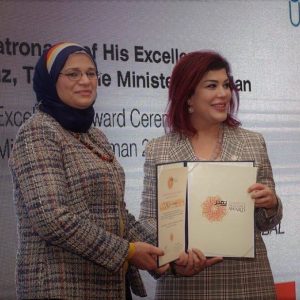 كلية-الهندسة-بجامعة-بغداد-تحصل-على-جائزة-هشام-منير-العربية-2