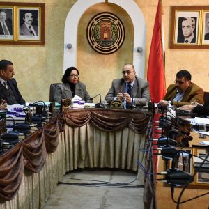 رئيس-جامعة-بغداد-ومساعداه-يحضران-اجتماع-مجلس-كلية-الهندسة-6