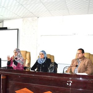 كلية-التربية-ابن-الهيثم-تنظم-ورشة-عمل-حول-تطبيق-مبادئ-الفيزياء-الجزيئية-في-التقنيات-الطبية-1