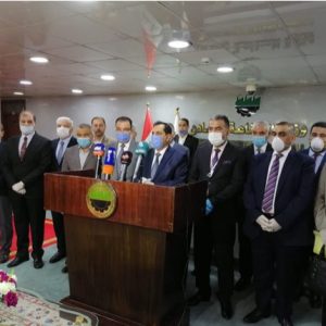 تدريسيين-من-كلية-الهندسة-الخوارزمي-بجامعة-بغداد-يشاركون-في-خلية-الازمة-1