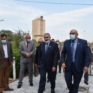 رئيس-جامعة-بغداد-يشيد-بالنهضة-التقنية-وحداثة-الاستوديوهات-التطبيقية-في-كلية-الاعلام