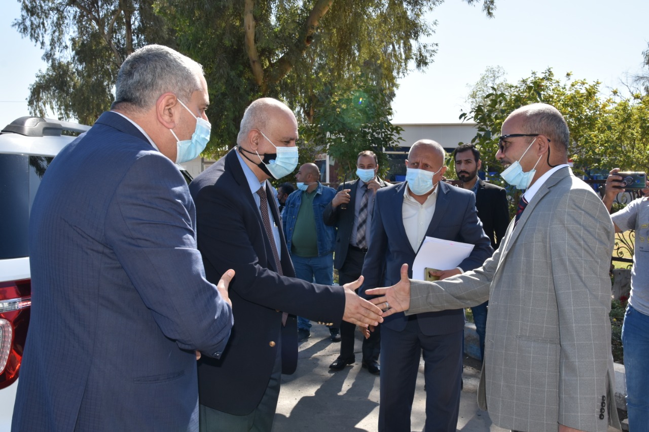 4599AF92-16E9-4A2C-91CF-A90AB5144E4E