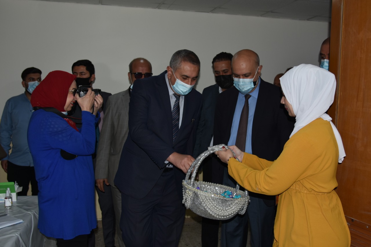 8BE978DA-C4D6-4939-B905-5BFF0D03595C