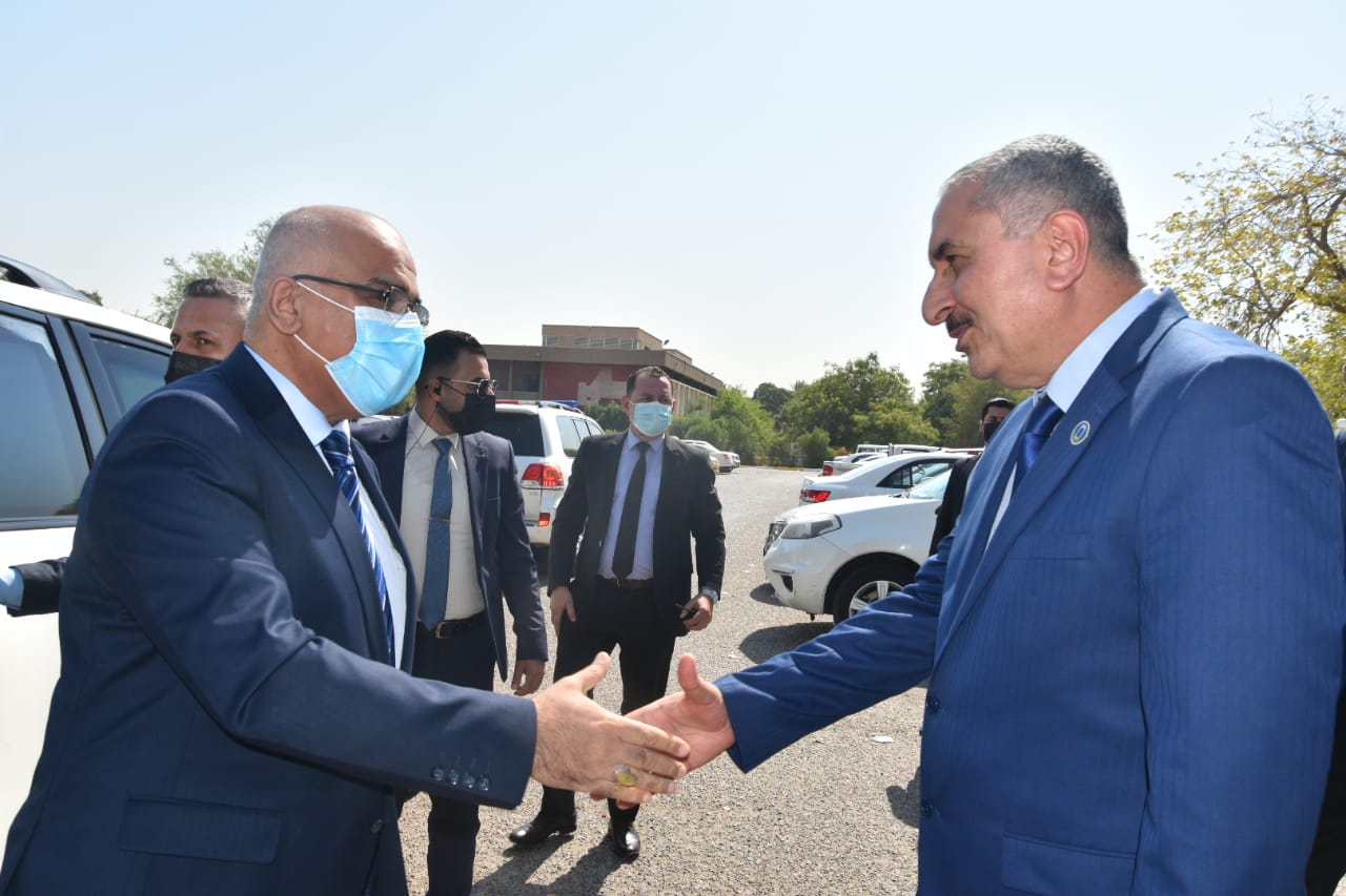 008EE046-DEE9-42CB-A34B-AD6AB9C4C5FB