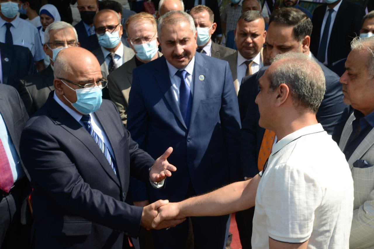 10D642F1-18E2-4BD1-B490-75B77E8F03E9