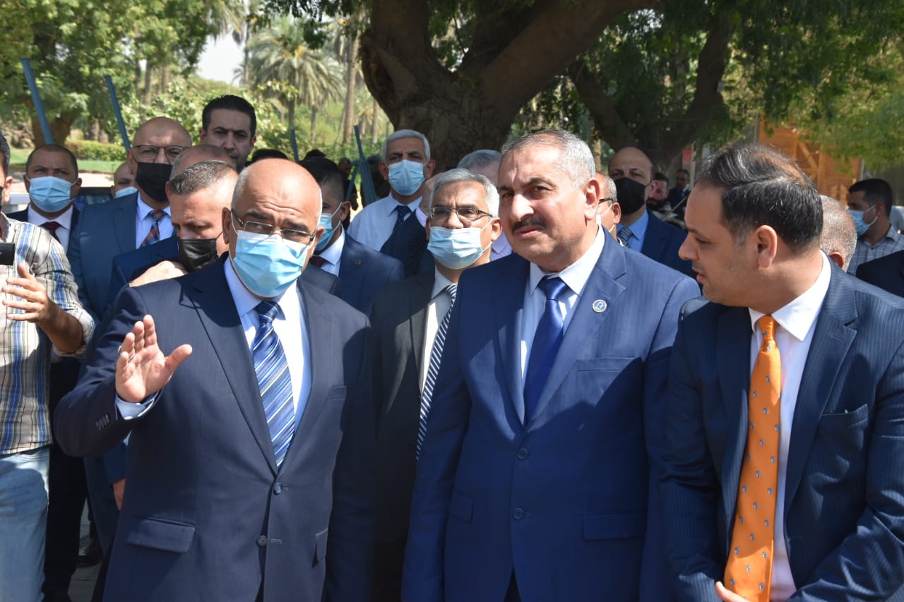 733709FC-2E70-4E68-9744-2D3B20EAA439