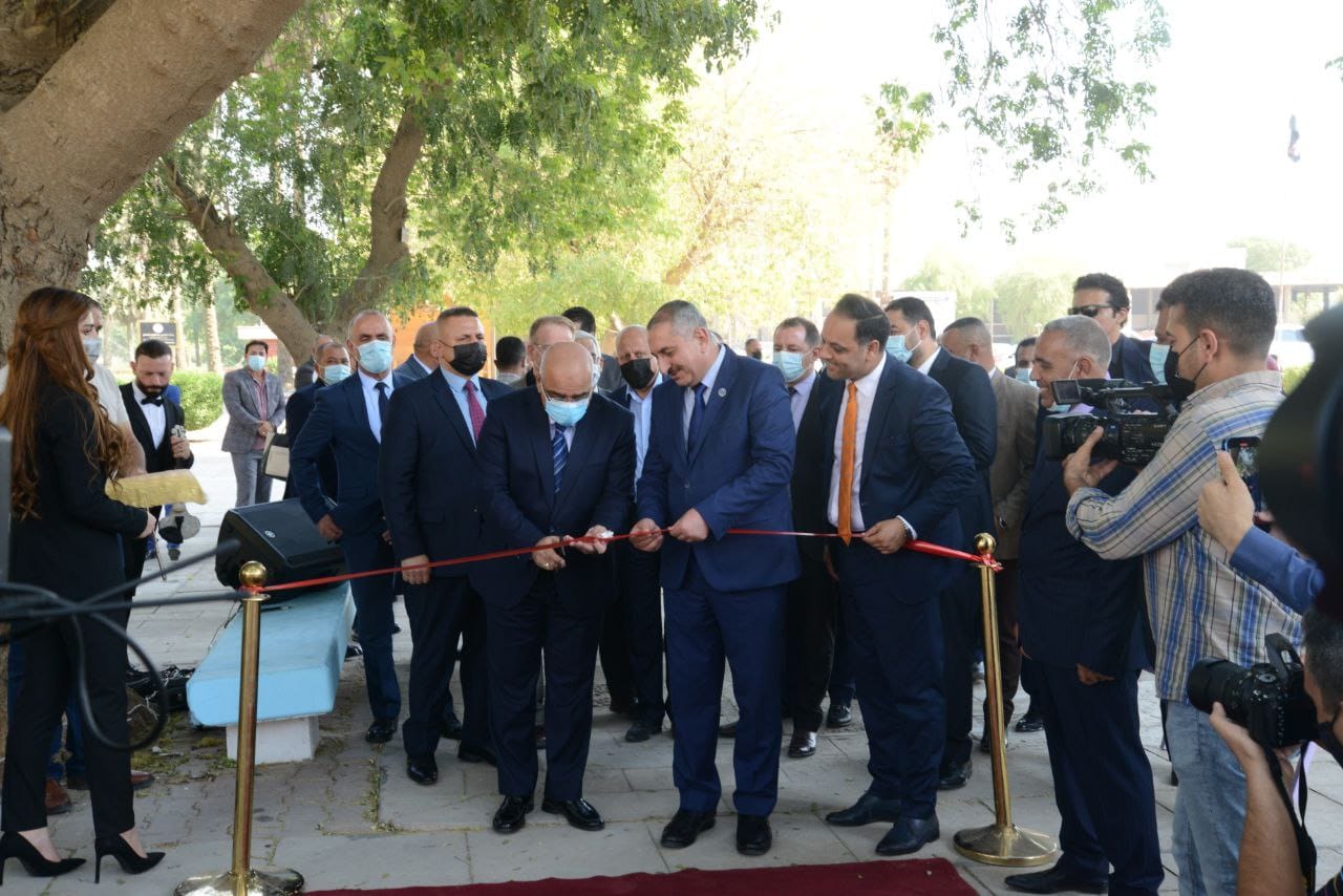 7F1C859B-742F-4A50-B7E5-B812D75CA315