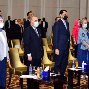 مديرة-مركز-دراسات-المرأة-تشارك-في-مؤتمر-لدعم-مشاركة-المرأة-الس-2