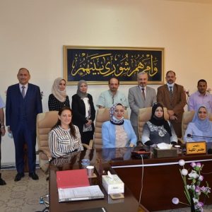 كلية-العلوم-تحتضن-اجتماعا-للجنة-معادلة-الشهادات-المتخصصة-بالعلوم-الصرفة-وتتخذ-جملة-من-القرارات-والتوصيات-بما-يحقق-رصانة-قبولها3