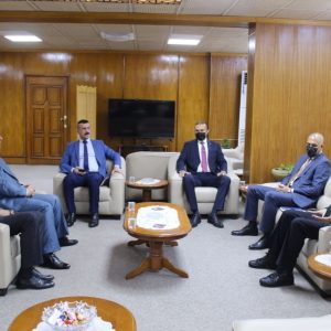 وفد-من-مستشارية-الامن-الوطني-يزور-كلية-التربية-للبنات-1