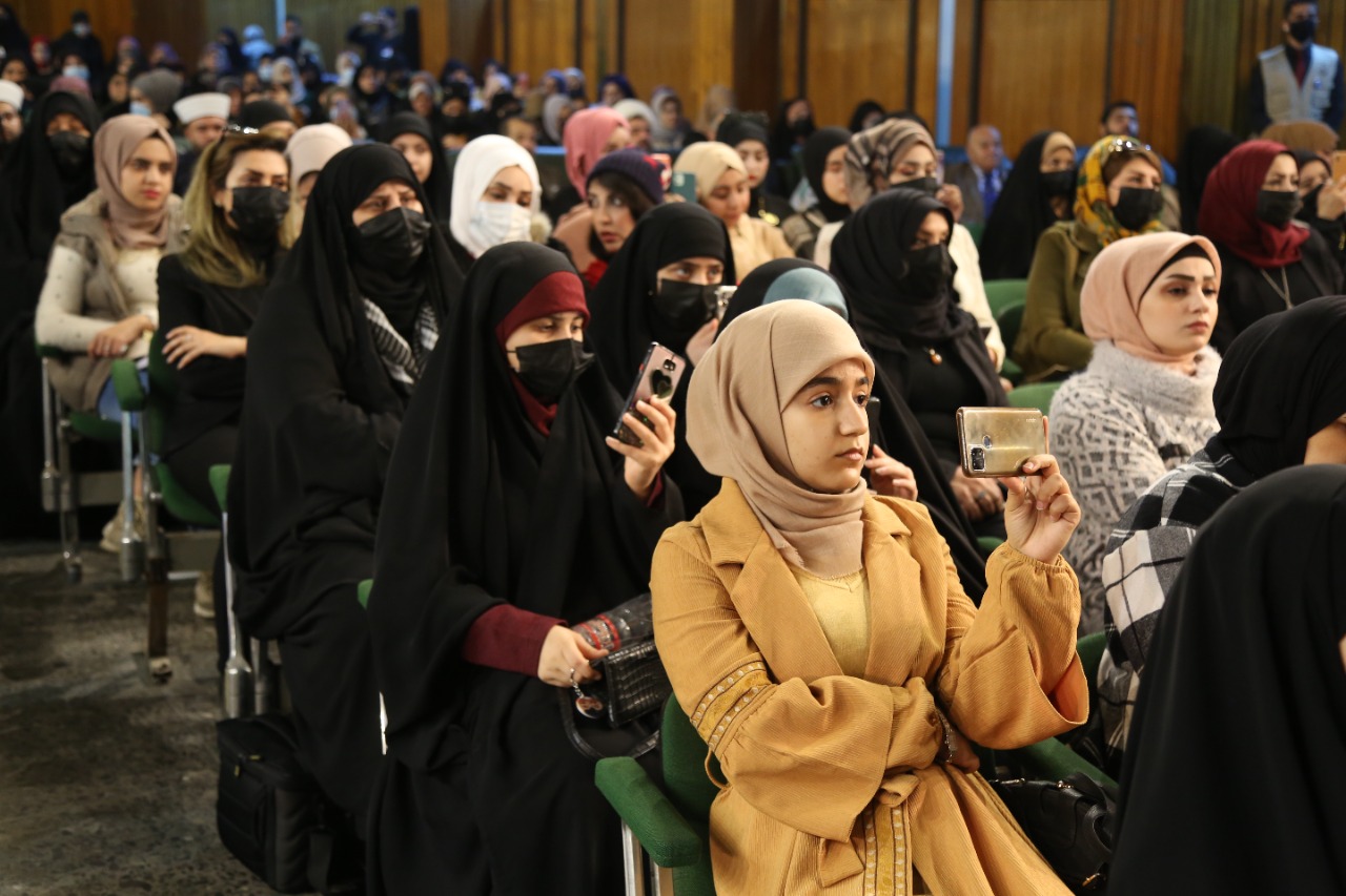 D61B04E2-5A53-441D-A716-0E2831E165A3