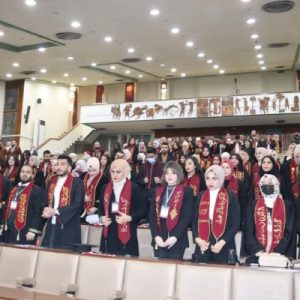 كلية-طب-الاسنان-تنظم-حفلا-لترديد-القسم-الطبي-للدورة-1