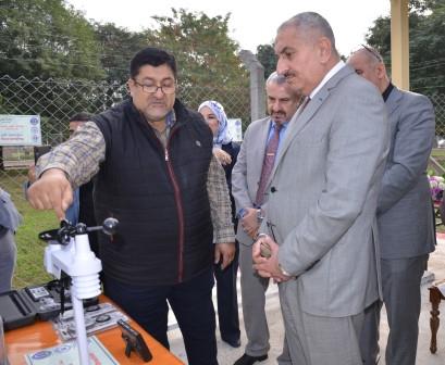 رئيس-جامعة-بغداد-يفتتح-اول-محطة-للانواء-الجوية-التدريبية-في-كلية-العلوم-لتكون-نواة-مركز-بحثي-يعنى-بالدرسات-المناخية1