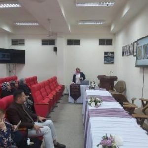 محاضرة-في-كلية-العلوم-حول-الهندسة-الوراثية-لبكتريا-التربة-ضمن-فعاليات-اسبوع-الريادة-1