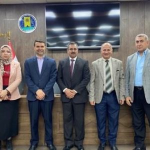 كلية-الهندسة-تقيم-ندوة-عن-دور-المهندس-في-الاشراف-على-المشاريع-3