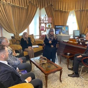 رئيس-جامعة-بغداد-يزور-المركز-الوطني-الريادي-لبحوث-السرطان-1