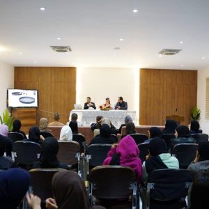 الاقسام-الداخلية-تنظم-محاضرة-حول-كيفية-مواجهة-الحرائق-5