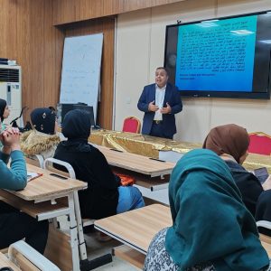 كلية-الآداب-تنظم-ورشة-تدريبية-عن-استخدام-مناهج-البحث-العلمي-الجغرافية-المناخية