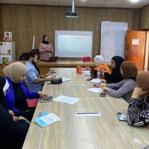 كلية-الآداب-تنظم-ورشة-حول-كيفية-كتابة-البحث-العلمي-1