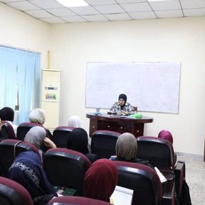 كلية-القانون-تقيم-ندوة-حول-التدابير-الوقائية-لمعالجة-تعاطي-المخدرات