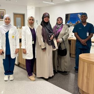 مركز-بحوث-السرطان-يزور-المدينة-الجامعية-في-سلطنة-عمان-2