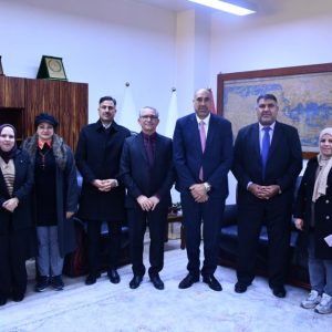 عميد-كلية-هندسة-بغداد-يستقبل-وفد-مستشارية-الأمن-الوطني-للتباحث-حول-ورشة-المدن-الذكية-1