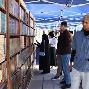 المكتبة-المركزية-تشارك-في-معرض-الكتاب-1