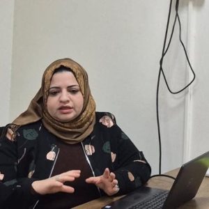 كلية-التربية-للبنات-تقيم-ورشة-عن-تحليل-المشاعر-باستخدام-ORANG-DATA-MINING-2