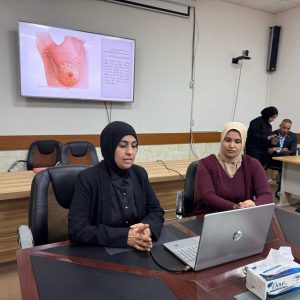 كلية-الاداب-تنظم-ورشة-حول-الوقاية-الذكية-خطوات-استباقية-للحد-من-مخاطر-سرطان-الثدي