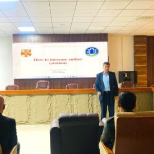 كلية-الطب-تنظم-ورشة-حول-كيفية-زيادة-الاستشهاد-المرجعي-للبحوث-المنشورة