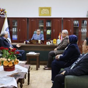 عميد-كلية-الادارة-والاقتصاد-يستقبل-وفداً-من-غرفة-تجارة-بغداد-5
