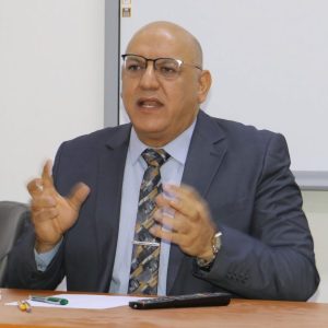عميد-كلية-الإعلام-ادرس-في-العراق-حققت-اختراقا-إيجابيا-في-الوعي-العربي-والدولي